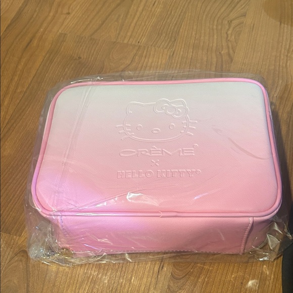 Hello Kitty Pink and White Cosmetic Case - Picture 2 of 2